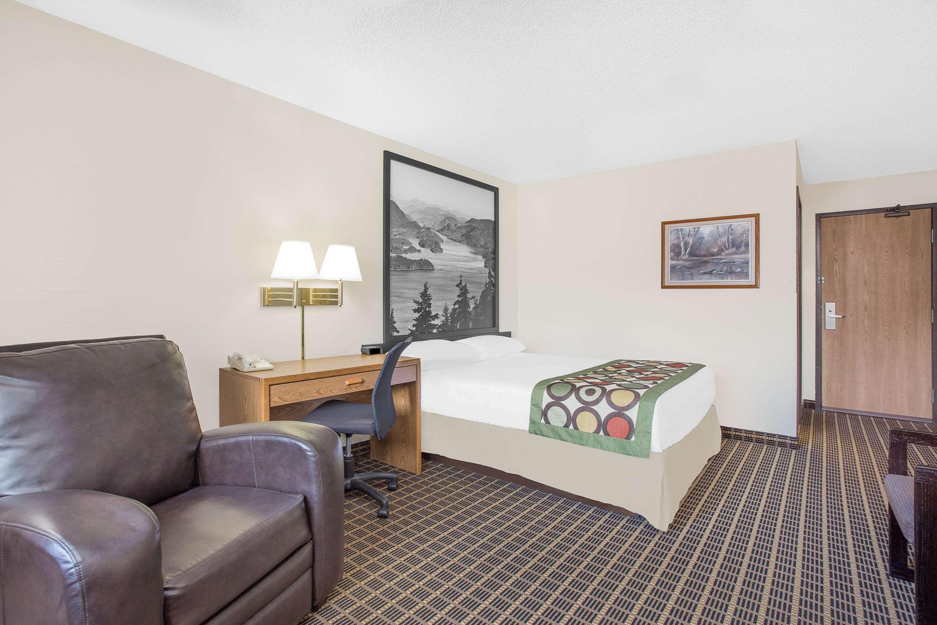 Super 8 By Wyndham Sitka Exterior foto