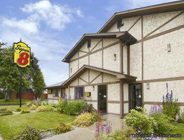 Super 8 By Wyndham Sitka Exterior foto